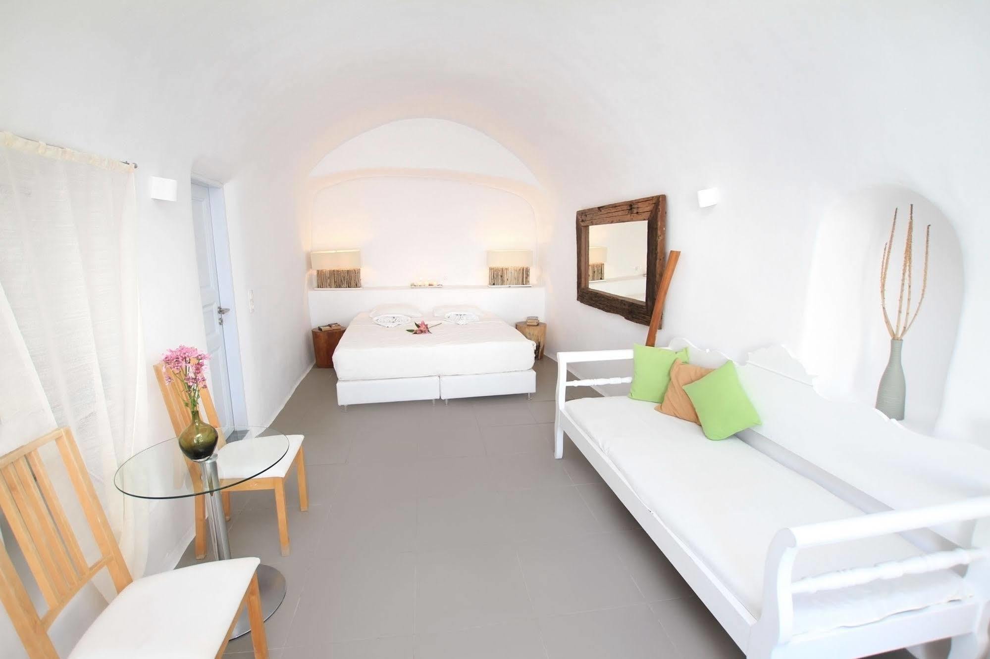 Finesse Apartahotel